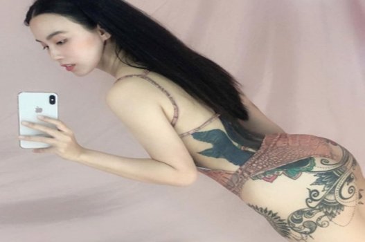 Clipe de sexo de Ngoc ha com um novo namorado